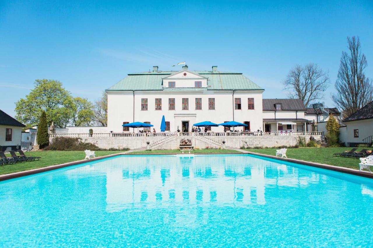 Haringe Slott Hotel Vasterhaninge Exterior photo